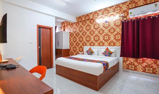 Hotel Royal Platinum バンガロール エクステリア 写真